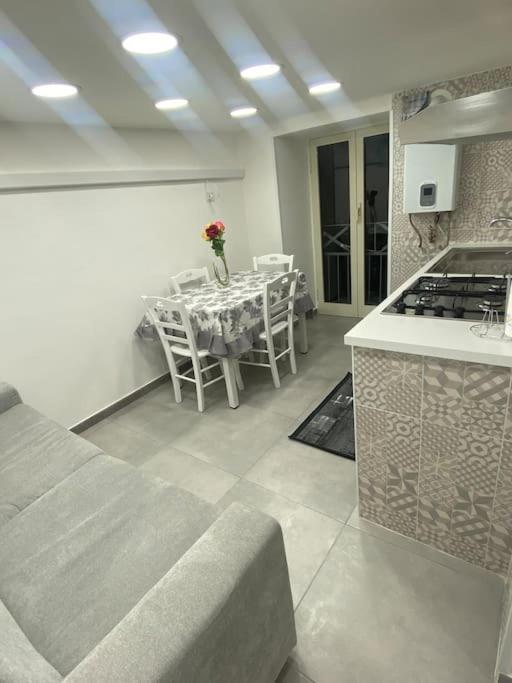 הוילה נאפולי Casa Regina מראה חיצוני תמונה